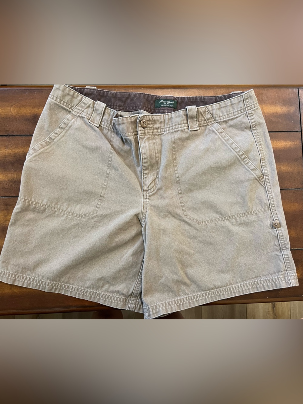 Eddie Bauer Legend Wash Utility Cargo Shorts | Women’s 10 | Taupe